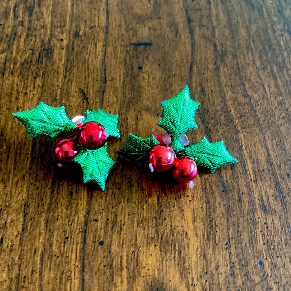 Holly & Berry Earrings